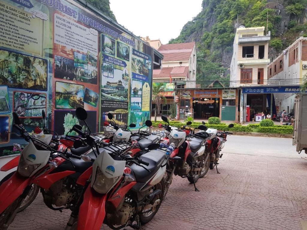 Phong Nha Jasmine Hostel & Roof Top Bar Exterior photo